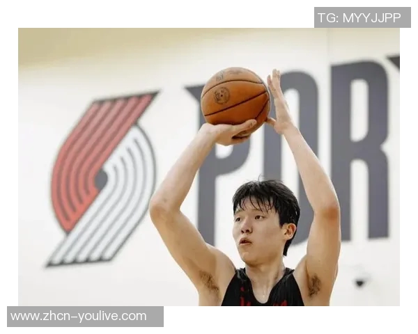 杨瀚森试训开拓者获赞王治郅曾提及其需改进之处